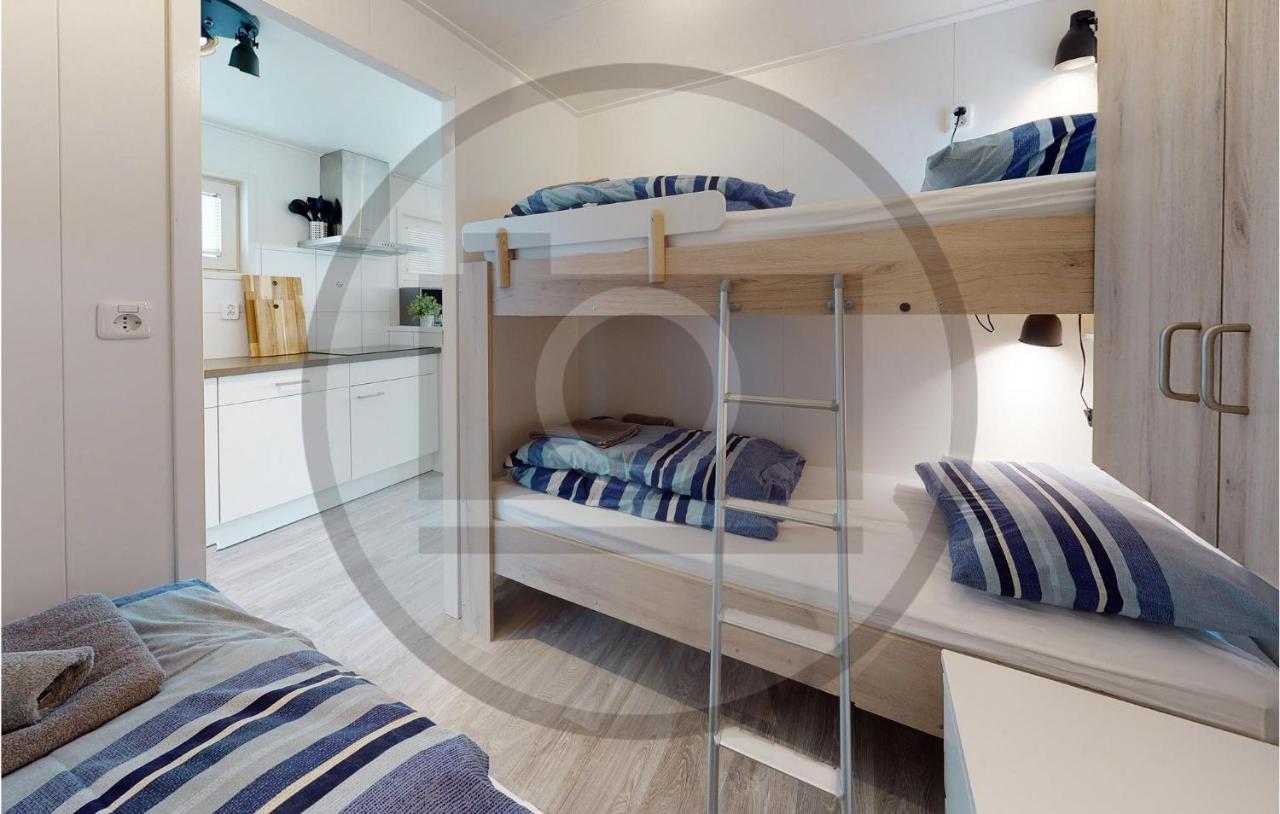 Stunning Ship In Aalsmeer With Kitchen Luaran gambar